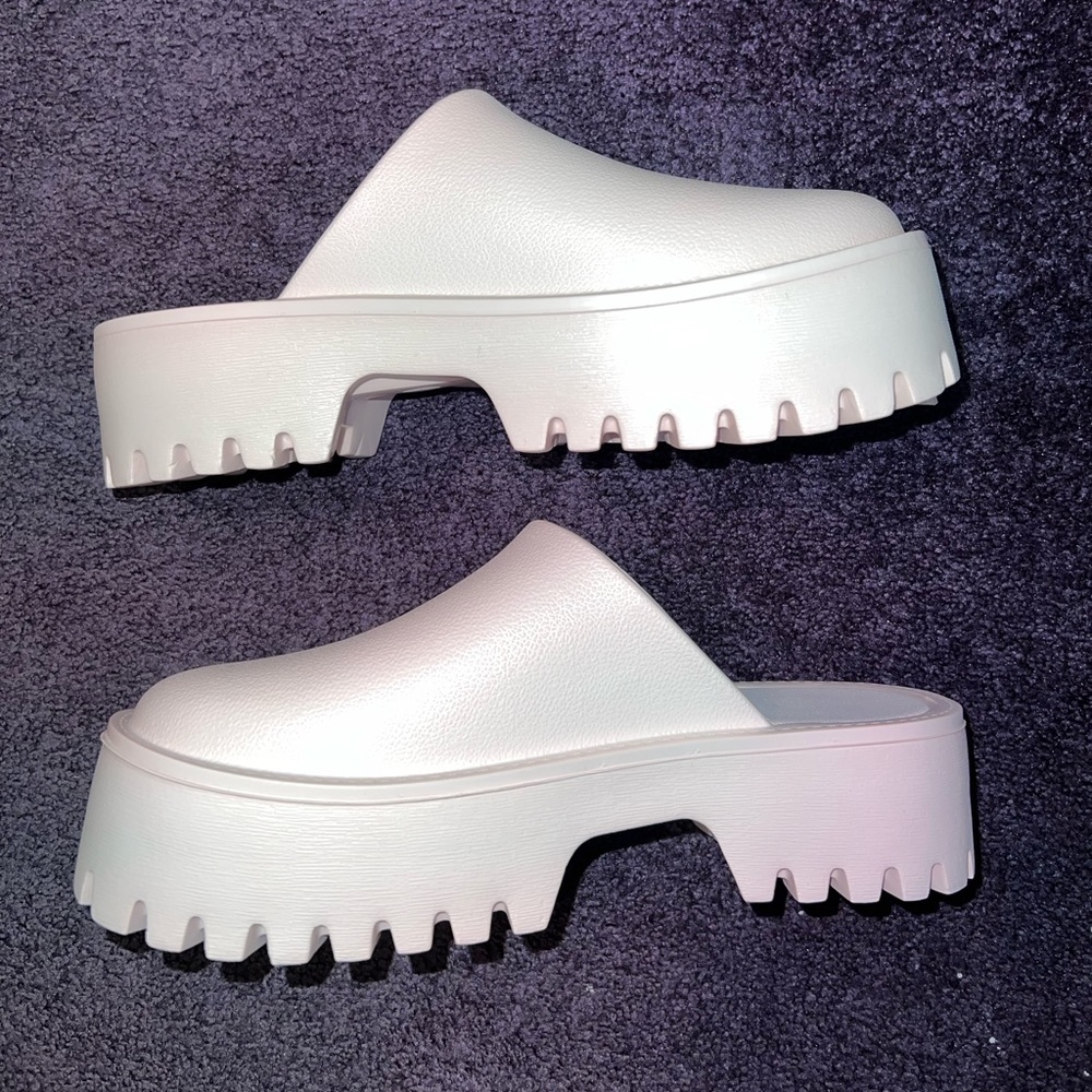 Baby Pink Clogs